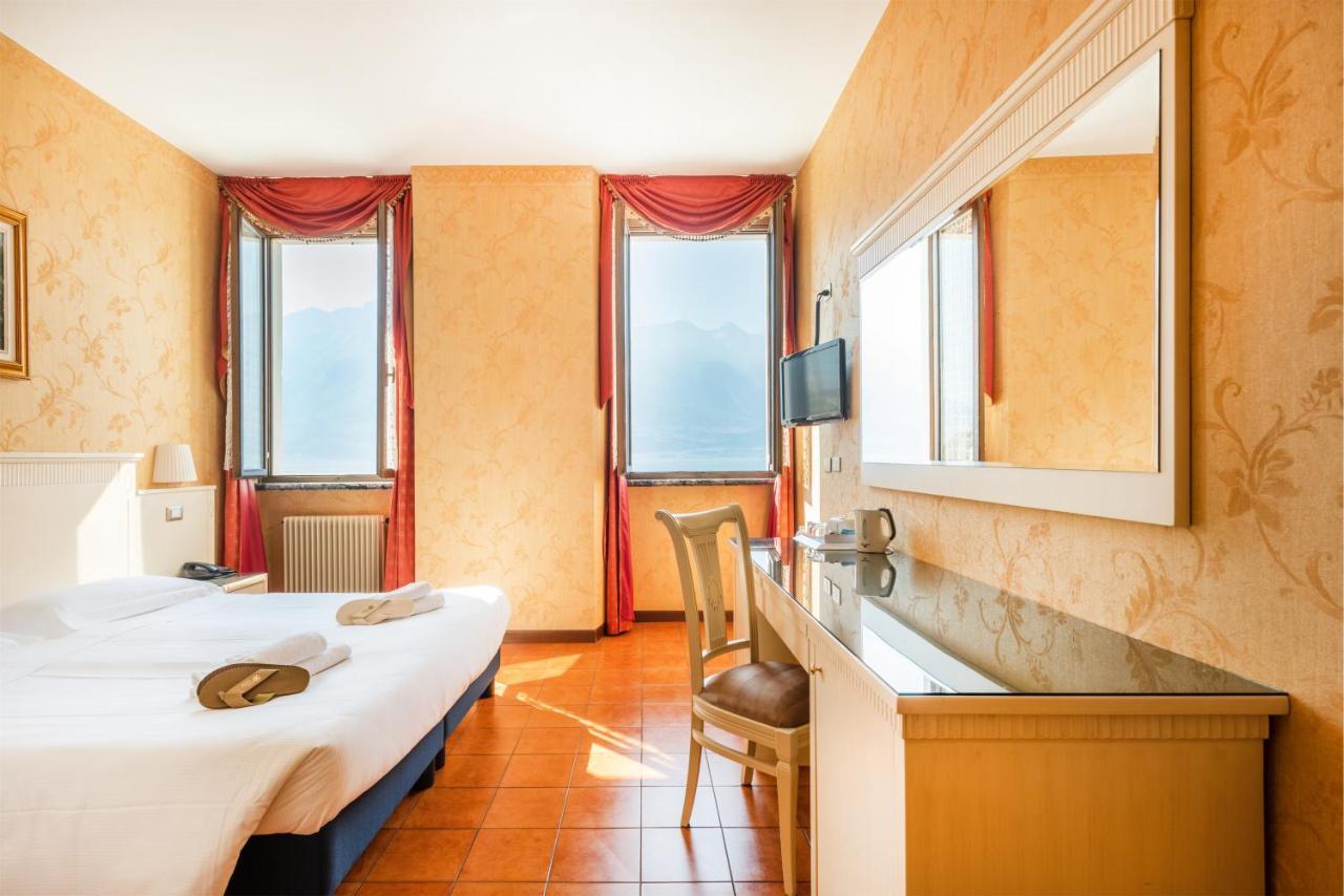 Hotel Le Palme Лимоне-суль-Гарда Экстерьер фото